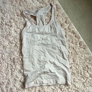Tan/ peach lulu tank!